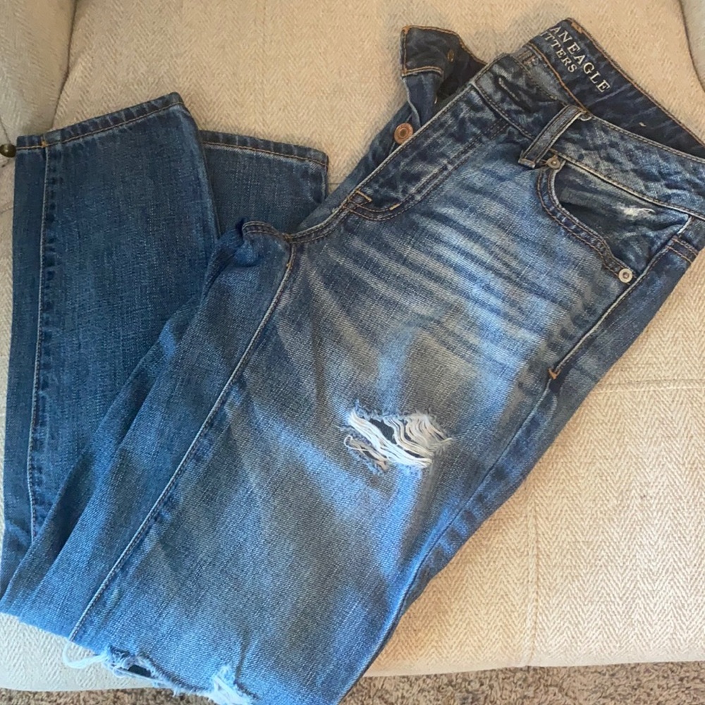 American Eagle Boy Crop jeans